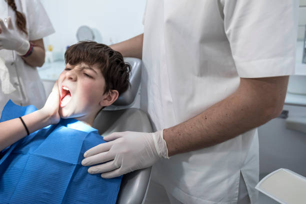 Best Emergency Wisdom Tooth Extraction in Cumberland Hill, RI